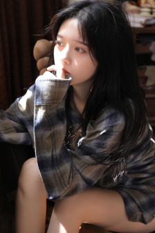 被教官按在寝室狂到腿软视频